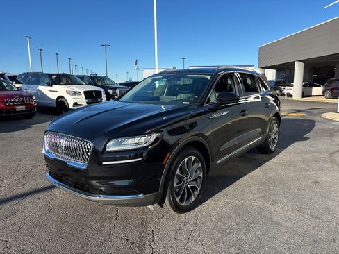 Certified 2023 Lincoln Nautilus Reserve w/ Equipment Group 201A image 3