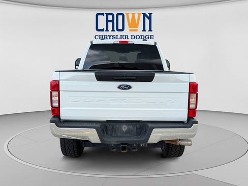 Used 2022 Ford F250 XLT AWD/4WD image 4