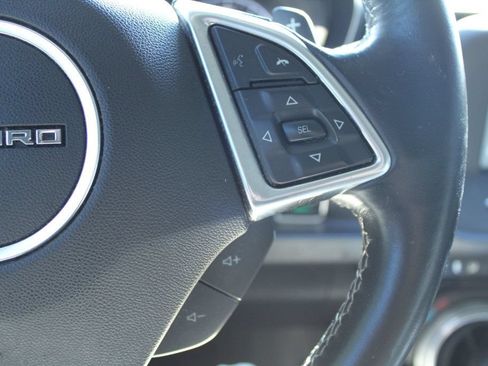 Used 2016 Chevrolet Camaro LT RWD image 23