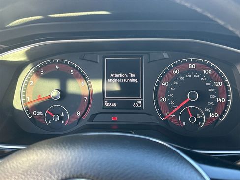 Used 2020 Volkswagen Jetta SE w/ SE Cold Weather Package image 28