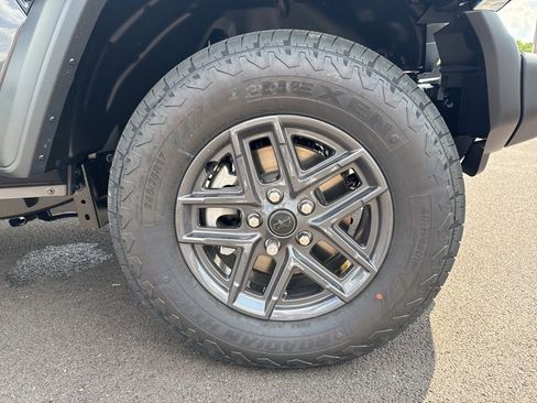 New 2025 Jeep Wrangler Sport S image 9