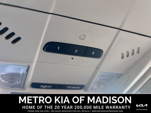 Used 2018 Buick Regal Preferred w/ Sights and Sounds Package image 26