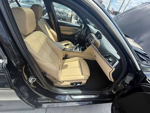 Used 2017 BMW 330i Sedan w/ Premium Package RWD image 11