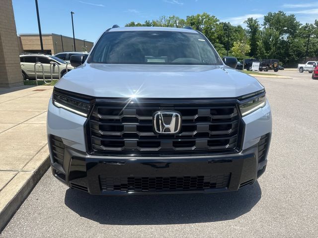 New 2026 Honda Pilot Sport image 7