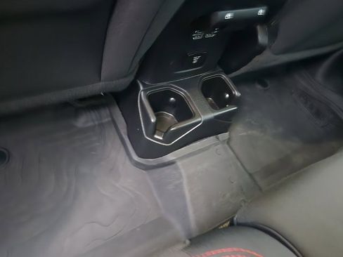 Used 2023 Jeep Gladiator Rubicon w/ LED Lighting Group image 8