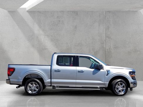 Used 2025 Ford F150 XLT w/ Equipment Group 301A Standard RWD image 3