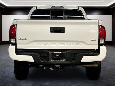 Used 2023 Toyota Tacoma SR AWD/4WD image 5