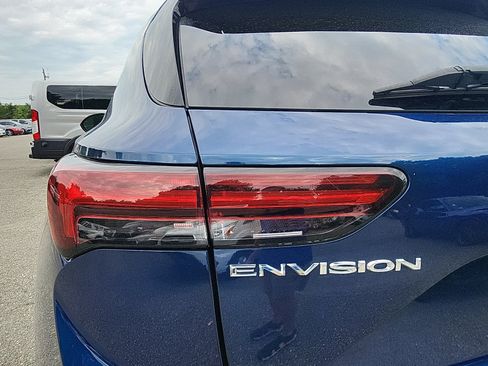 Used 2023 Buick Envision Preferred FWD image 10