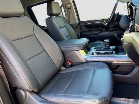 Used 2024 Chevrolet Silverado 1500 LTZ w/ Technology Package image 31