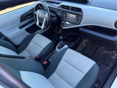 Used 2012 Toyota Prius C Three image 20