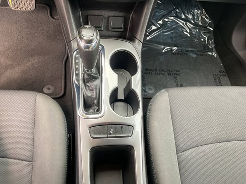 Used 2016 Chevrolet Cruze LT FWD image 24