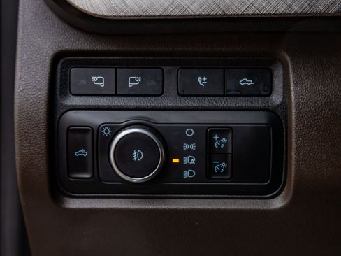 Used 2024 Ford F250 King Ranch w/ FX4 Off-Road Package image 20