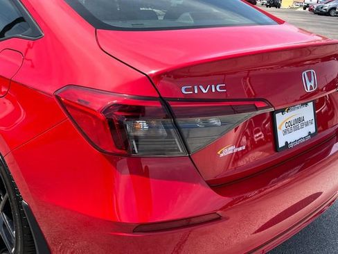 Used 2023 Honda Civic Sport image 12