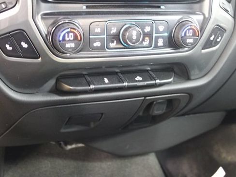 Used 2015 Chevrolet Silverado 1500 LT RWD image 19