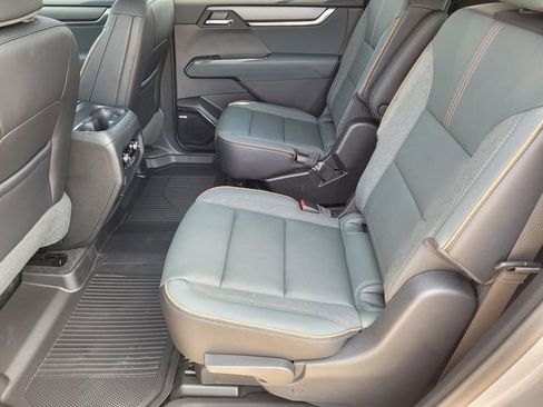 New 2026 GMC Acadia AT4 w/ Luxury Package image 25