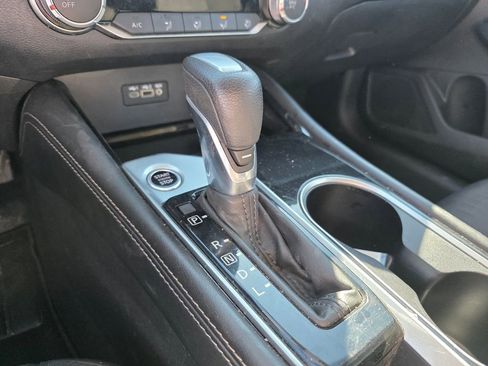 Used 2023 Nissan Altima 2.5 SV image 13