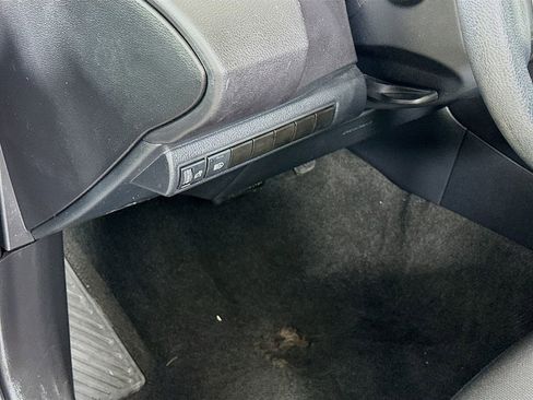 Used 2024 Toyota Corolla LE image 10