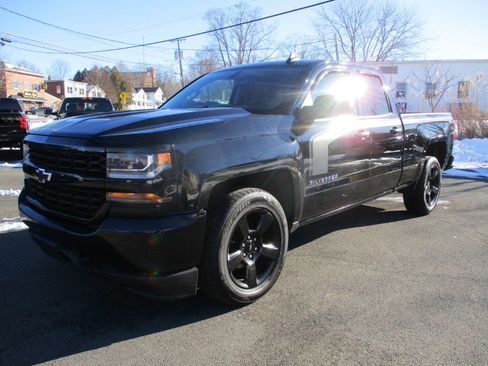 Used 2017 Chevrolet Silverado 1500 Custom w/ Rally 1 Edition image 2