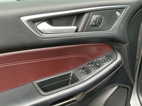 Used 2021 Ford Edge Titanium w/ Equipment Group 301A image 16