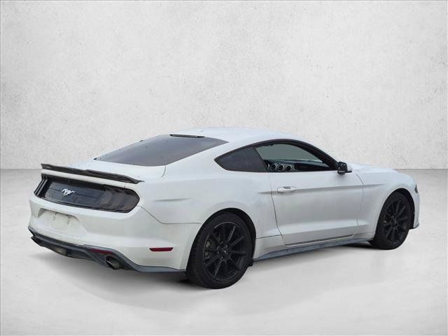 Used 2019 Ford Mustang Coupe RWD image 5
