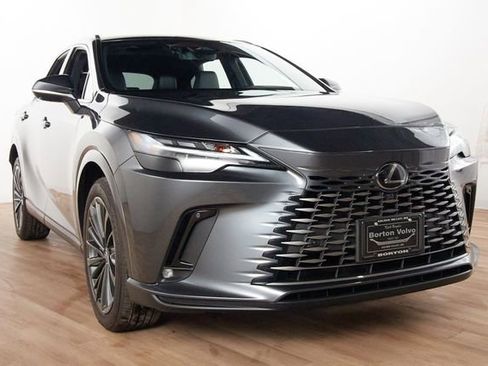 Used 2025 Lexus RX 350h w/ Convenience Package image 3