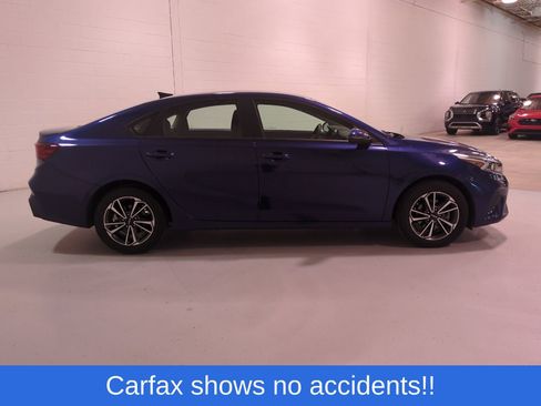 Certified 2023 Kia Forte LXS w/ LXS Technology Package FWD image 3