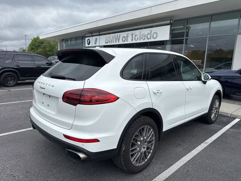 Used 2016 Porsche Cayenne AWD/4WD image 23