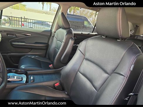Used 2017 Honda Pilot Touring image 15