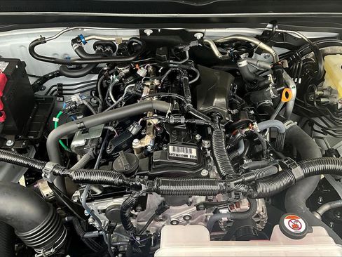 New 2025 Toyota Tacoma SR5 image 17