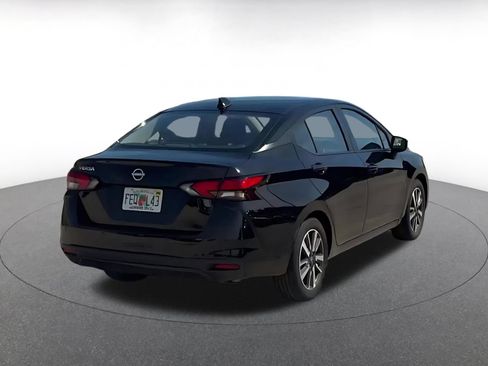 Used 2025 Nissan Versa SV FWD image 10