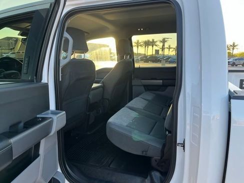Used 2024 Ford F350 XLT w/ FX4 Off-Road Package image 15