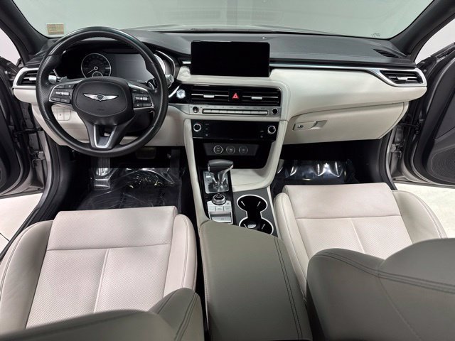 Used 2025 Genesis G70 2.5T RWD image 2