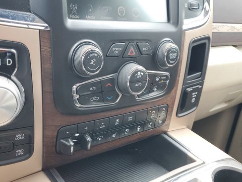 Used 2015 RAM 1500 Laramie Longhorn w/ Convenience Group AWD/4WD image 21
