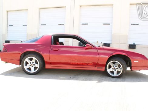 Used 1989 Chevrolet Camaro RS RWD image 31