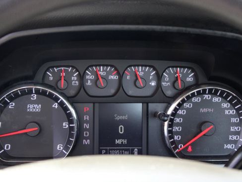 Used 2015 GMC Sierra 1500 2WD Regular Cab image 11