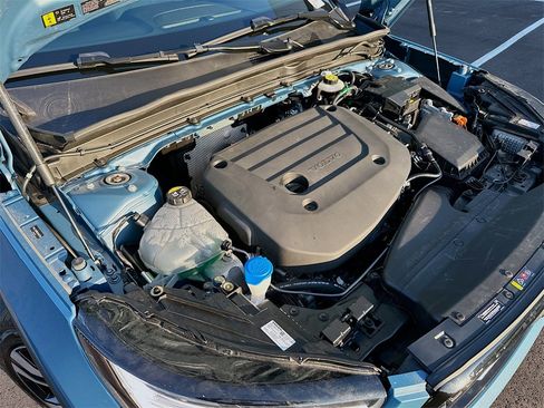 Used 2025 Volvo XC40 B5 Ultra w/ Protection Package Premier image 26