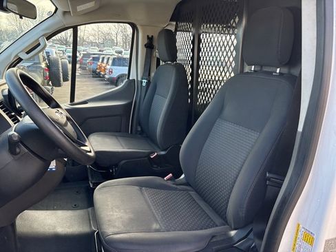 Used 2024 Ford Transit 250 Low Roof w/ Exterior Upgrade Package image 5