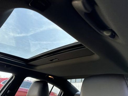 Used 2023 Dodge Charger R/T w/ Plus Group image 22