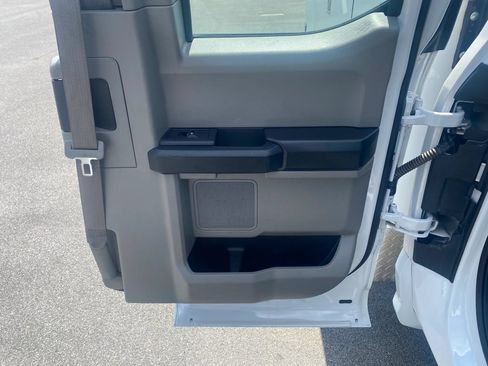 Used 2019 Ford F350 XL w/ Power Equipment Group RWD image 28