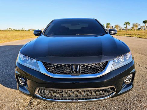 Used 2013 Honda Accord EX image 2