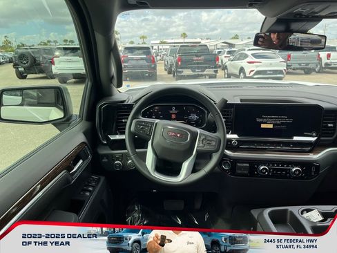 New 2026 GMC Sierra 1500 Elevation image 13
