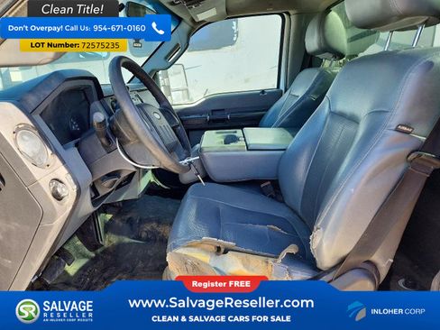 Used 2015 Ford F250 XL w/ Power Equipment Group image 9