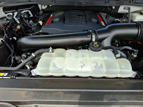 Certified 2023 Ford F150 Raptor w/ Raptor 37 Performance Package AWD/4WD image 28