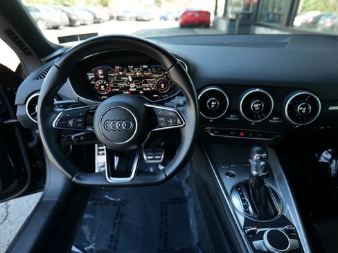 Used 2018 Audi TT 2.0T w/ Technology Package image 18