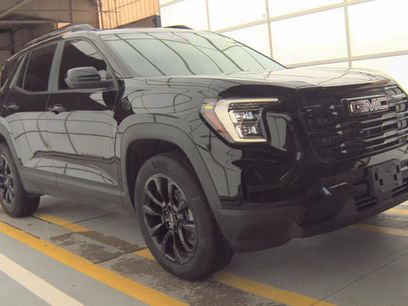 Used 2025 GMC Terrain Elevation w/ Black Edition