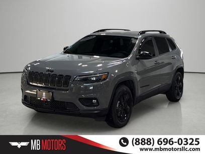 Used 2023 Jeep Cherokee Altitude Lux