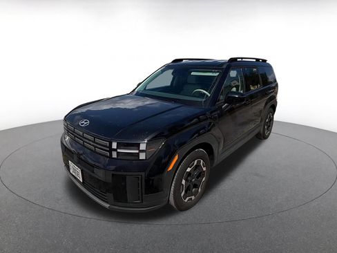 Used 2025 Hyundai Santa Fe SEL image 4