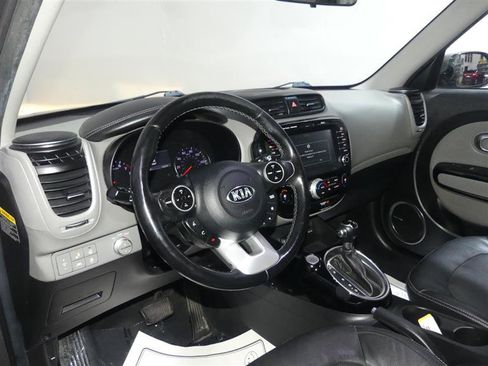 Used 2017 Kia Soul + w/ Primo Package image 23