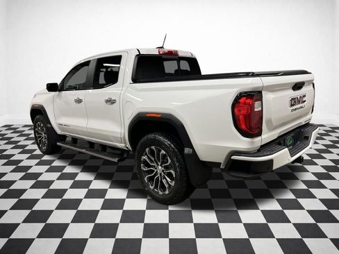 Certified 2025 GMC Canyon Denali image 6