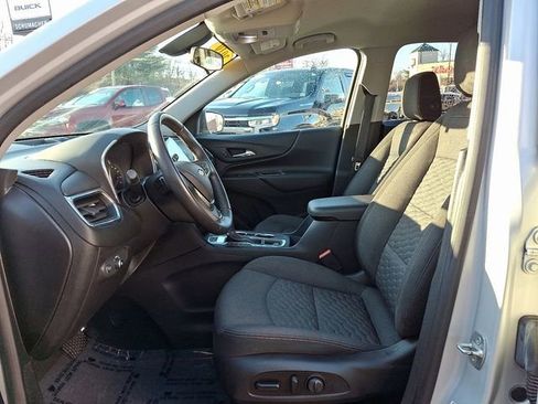 Used 2019 Chevrolet Equinox LT image 24